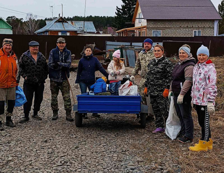 Экологический субботник. Экологический субботник.